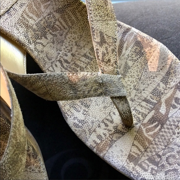 New stuart weitzman cork wedge thongs sandals 7.5 - Picture 3 of 6